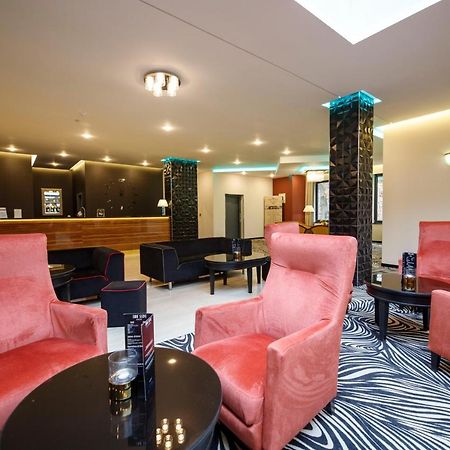 Parkhotel Carlsbad Inn Dalovice ภายนอก รูปภาพ