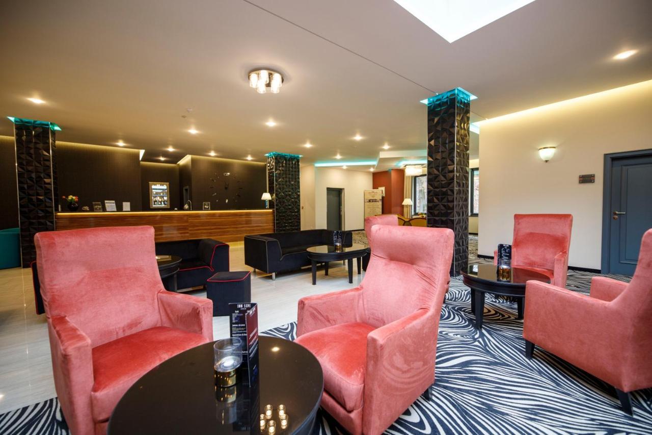 Parkhotel Carlsbad Inn Dalovice ภายนอก รูปภาพ