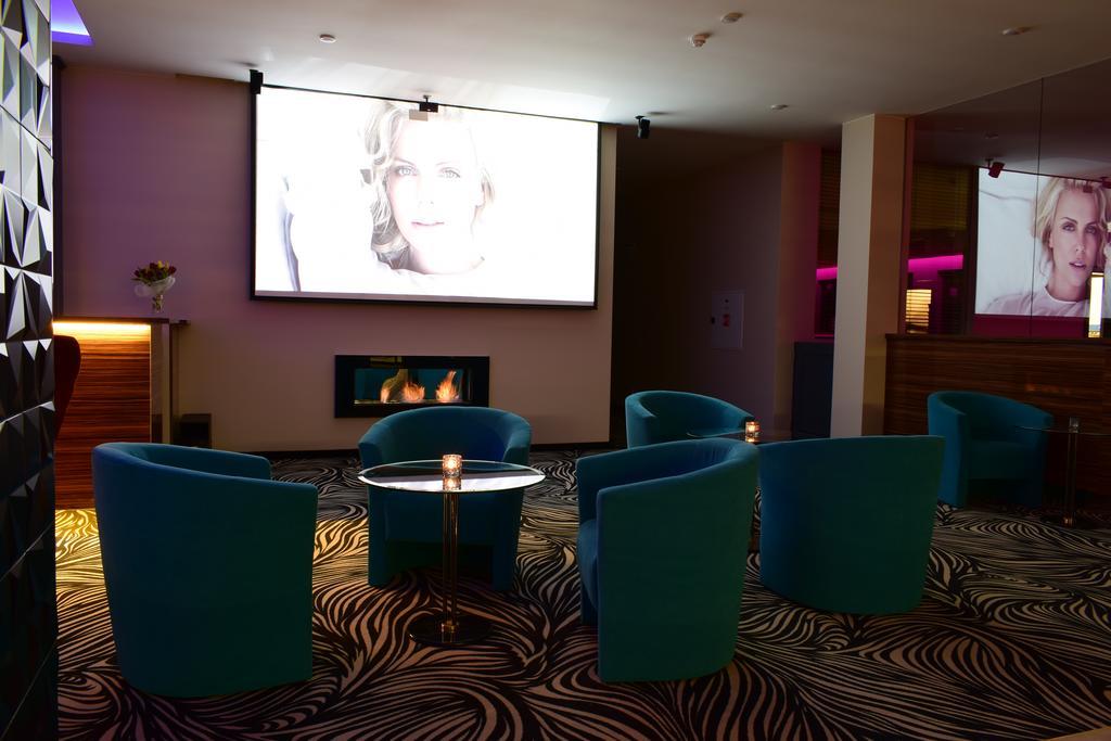 Parkhotel Carlsbad Inn Dalovice ภายนอก รูปภาพ