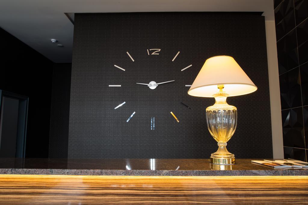 Parkhotel Carlsbad Inn Dalovice ภายนอก รูปภาพ